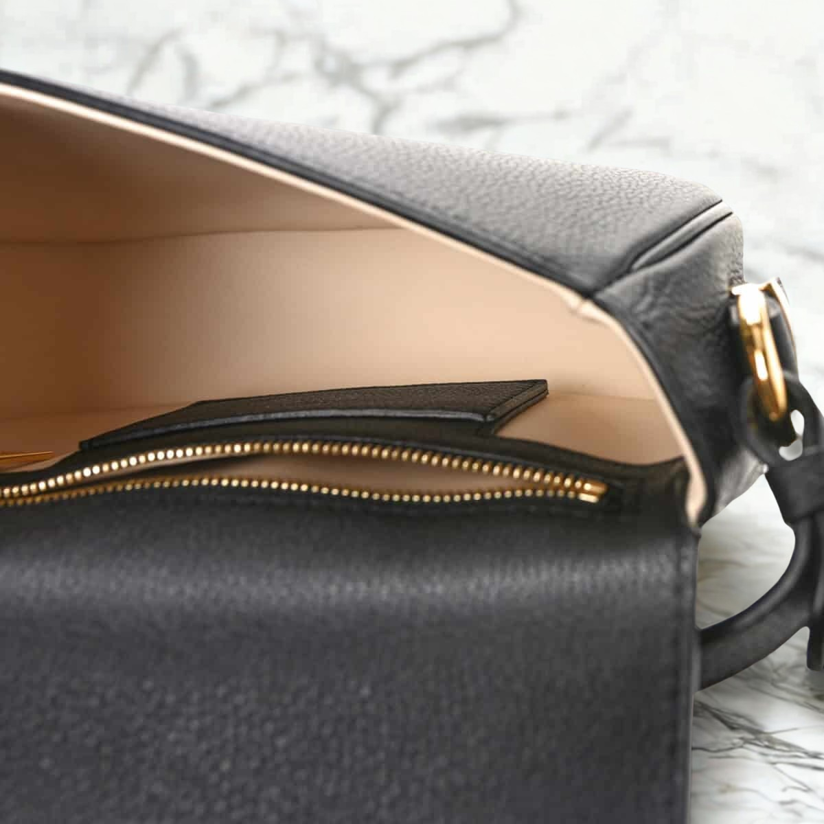 LOUIS VUITTON PONT 9 SOFT MM BAG