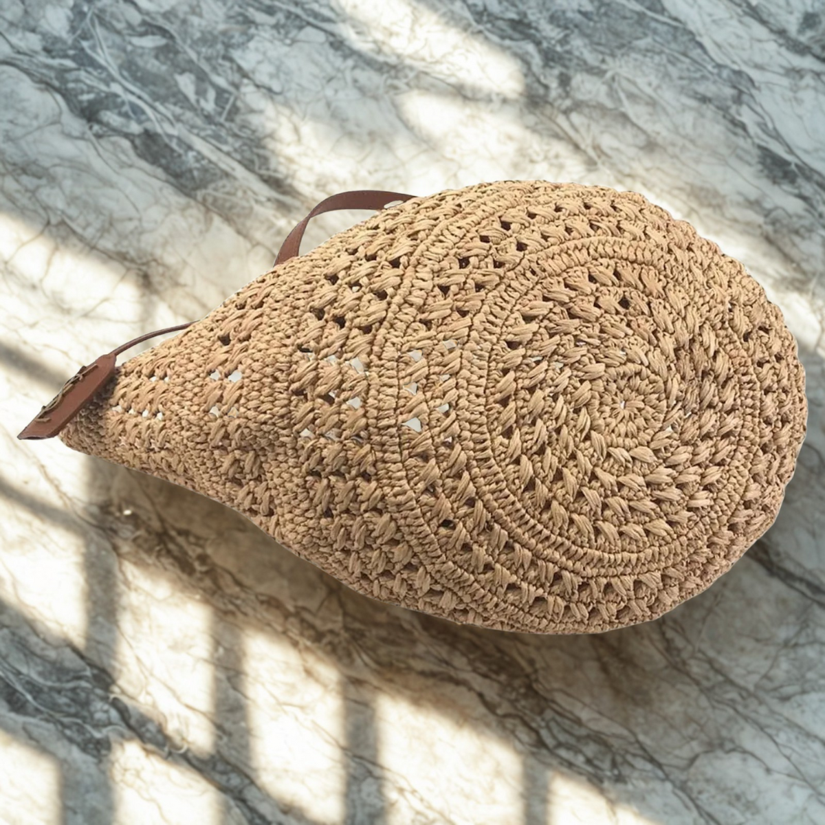 YVES SAINT LAURENT – PANIER BAG IN RAFFIA